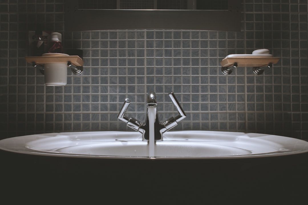 Photo Dripping faucet